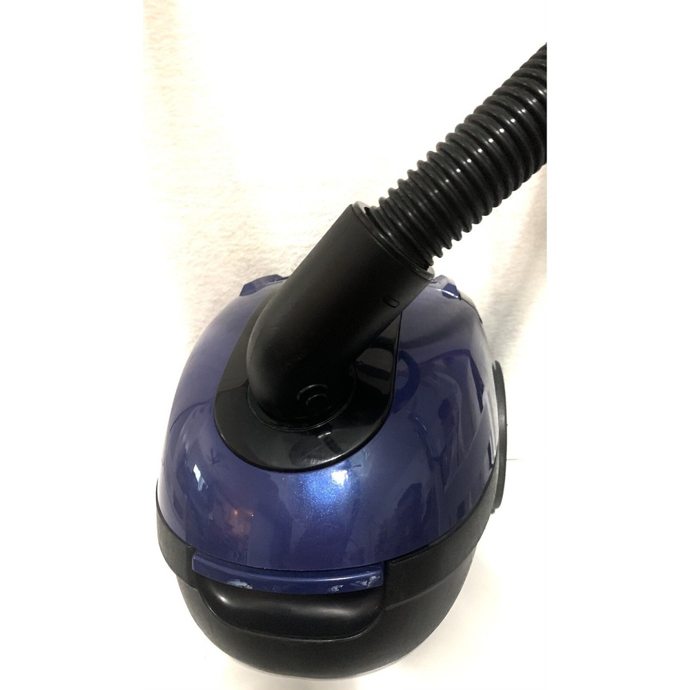 Cirrus Canister Vacuum Cleaner VC248 Variable speed only 9 lbs With Bags! - Picture 11 of 11